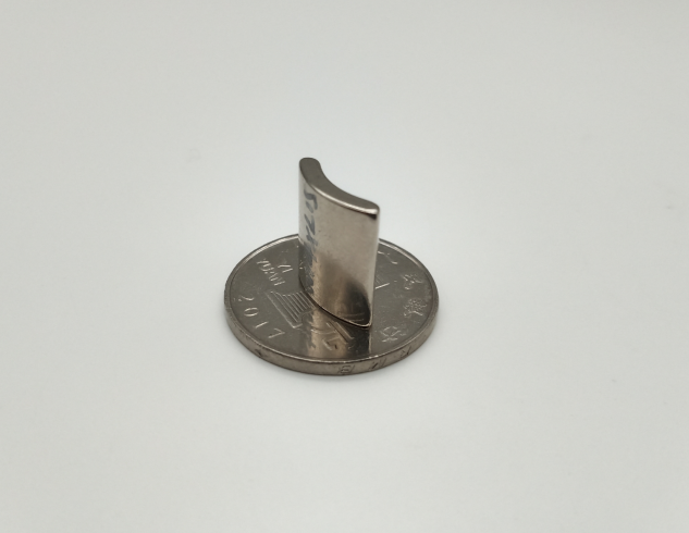 N52 curved neodymium magnet