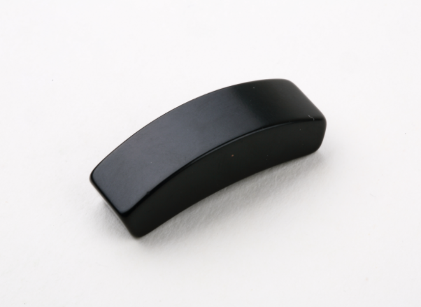 Black epoxy coated arc magnet