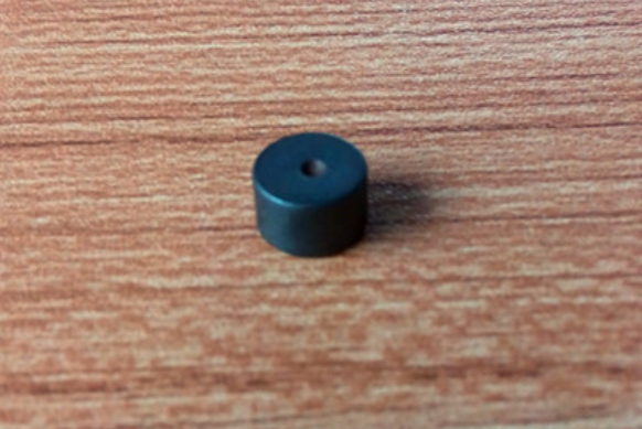 8mm x 5mm ferrite magnet