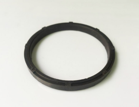 Injection moulded ferrite rings for ceiling fan motors