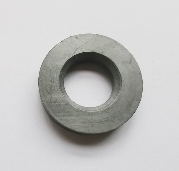 Sintered anisotropic ferrite ring magnet
