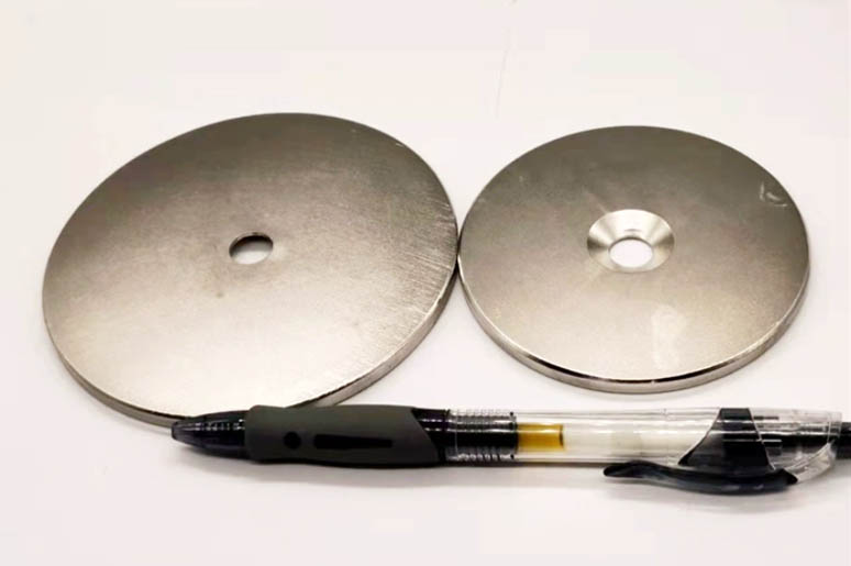 Large Diameter Round Magnet with Countersunk Hole in Center 100mm