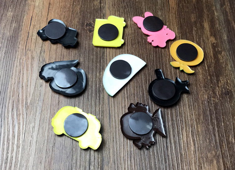 2 main types of round magnets with adhesive backing