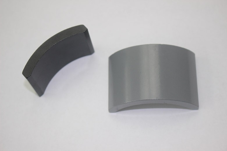 Bonded neodymium arc magnets for brushless motors